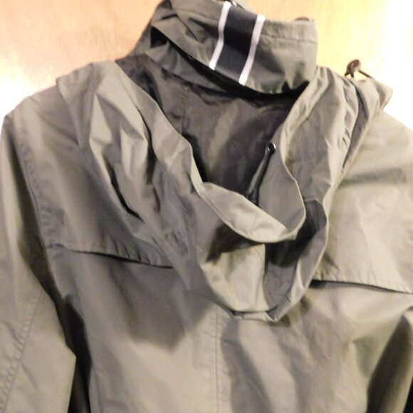 Raincoat Double Breasted Zip and Button up Hooded Pulse Large - Picture 7 of 8